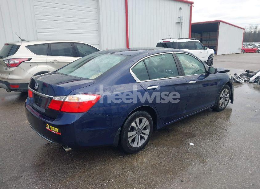 Photo 4 of 2015 Honda Accord LX (VIN 1HGCR2F38FA261705)