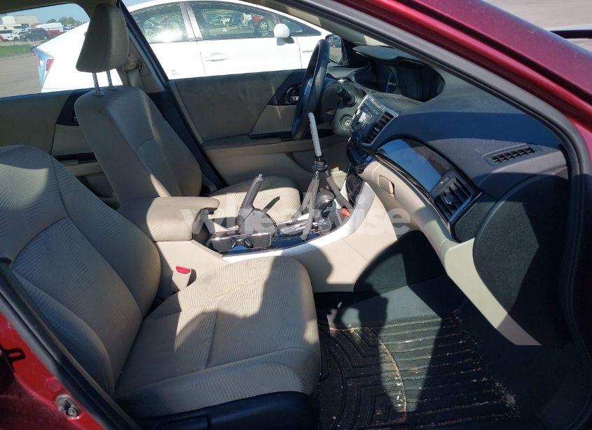 Photo 5 of 2016 Honda Accord LX (VIN 1HGCR2F38GA025704)