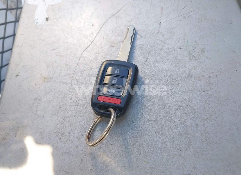 Photo 11 of 2016 Honda Accord LX (VIN 1HGCR2F38GA054930)