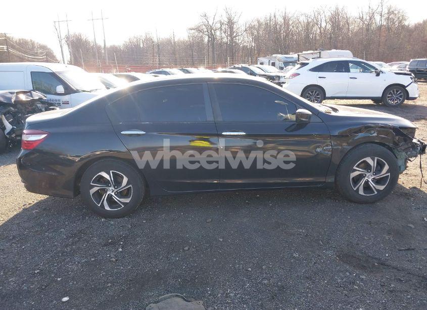 Photo 13 of 2016 Honda Accord LX (VIN 1HGCR2F38GA054930)