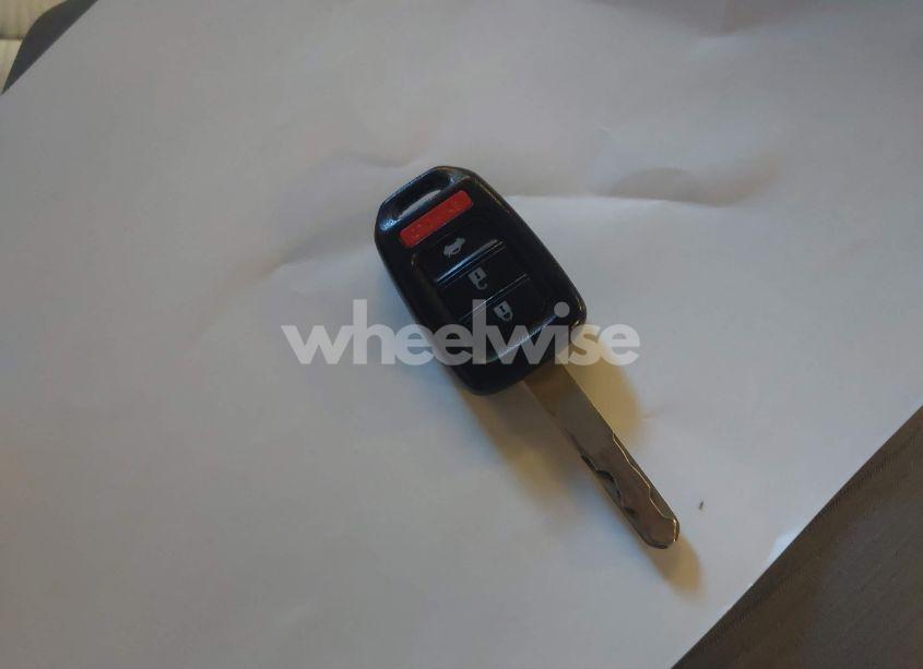 Photo 11 of 2016 Honda Accord LX (VIN 1HGCR2F38GA084042)