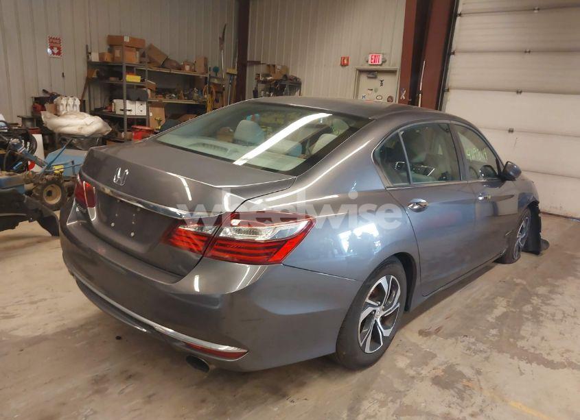 Photo 4 of 2016 Honda Accord LX (VIN 1HGCR2F38GA084042)