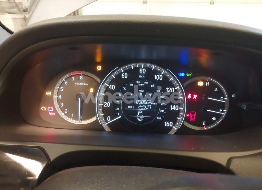 Photo 7 of 2016 Honda Accord LX (VIN 1HGCR2F38GA084042)