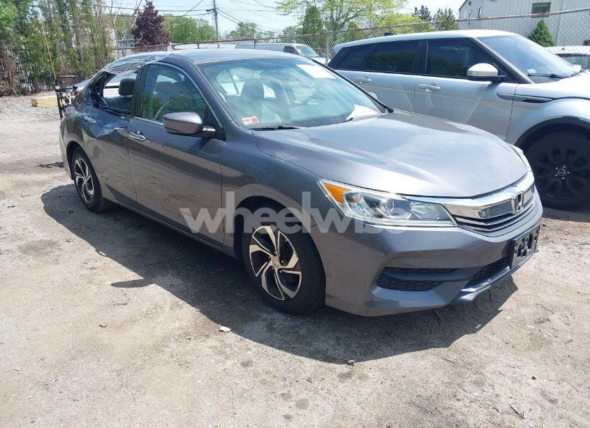 2016 Honda Accord LX (VIN 1HGCR2F38GA084140) main photo
