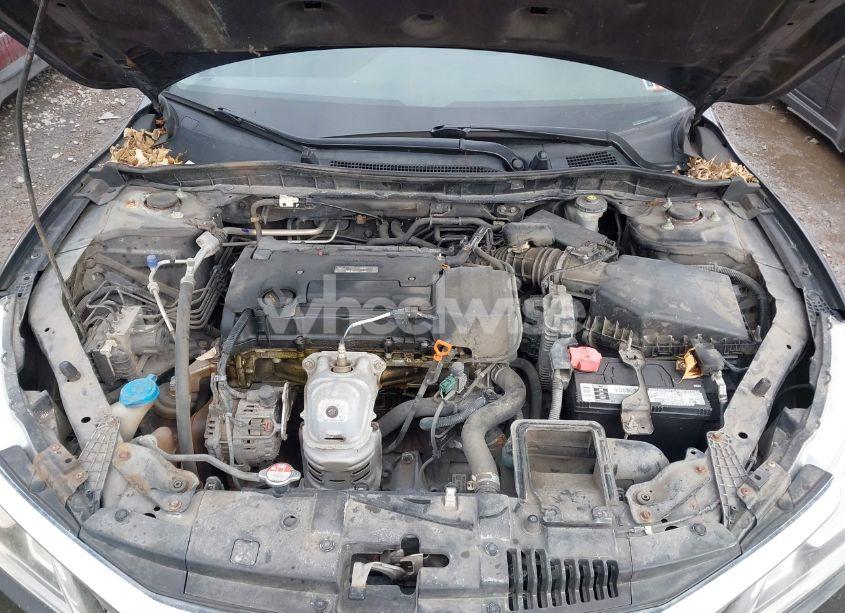 Photo 10 of 2016 Honda Accord LX (VIN 1HGCR2F38GA087782)