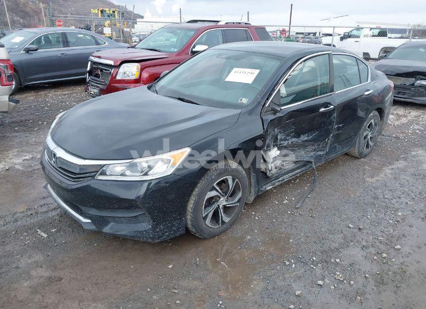 Photo 2 of 2016 Honda Accord LX (VIN 1HGCR2F38GA087782)