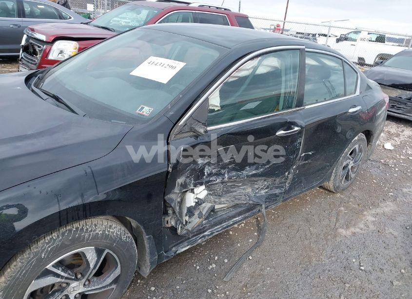 Photo 6 of 2016 Honda Accord LX (VIN 1HGCR2F38GA087782)