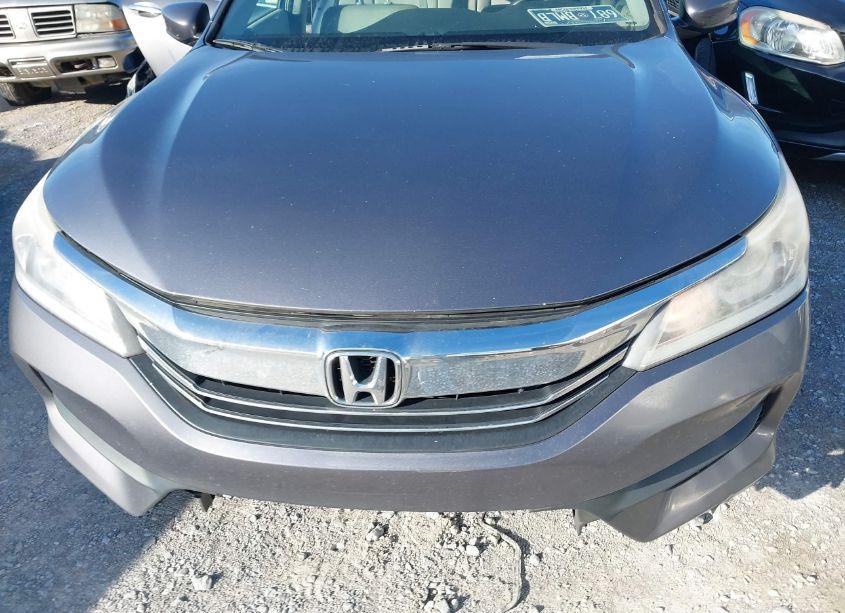 Photo 12 of 2016 Honda Accord LX (VIN 1HGCR2F38GA107609)