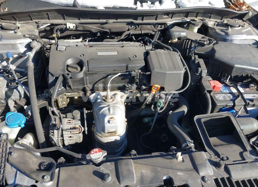 Photo 10 of 2016 Honda Accord LX (VIN 1HGCR2F38GA112454)