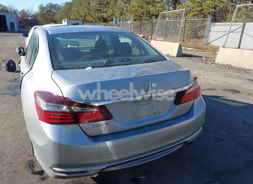 Photo 16 of 2016 Honda Accord LX (VIN 1HGCR2F38GA112454)