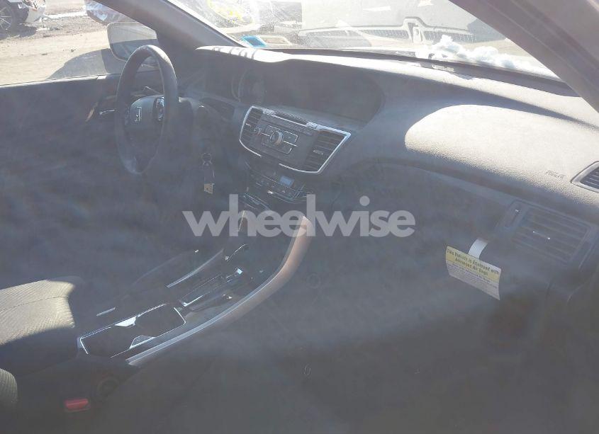 Photo 5 of 2016 Honda Accord LX (VIN 1HGCR2F38GA112454)