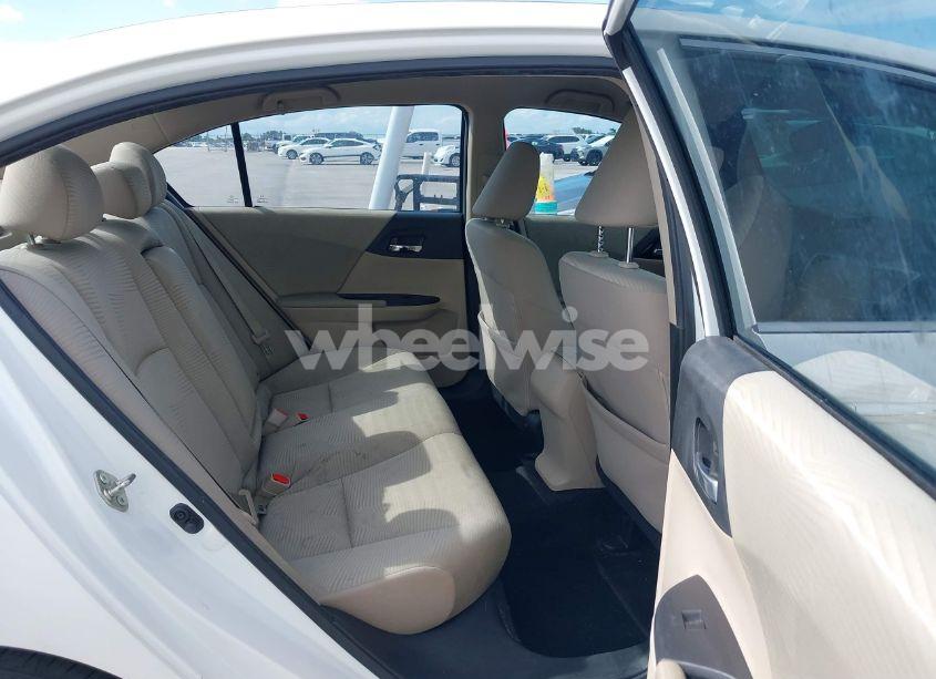 Photo 8 of 2016 Honda Accord LX (VIN 1HGCR2F38GA118092)