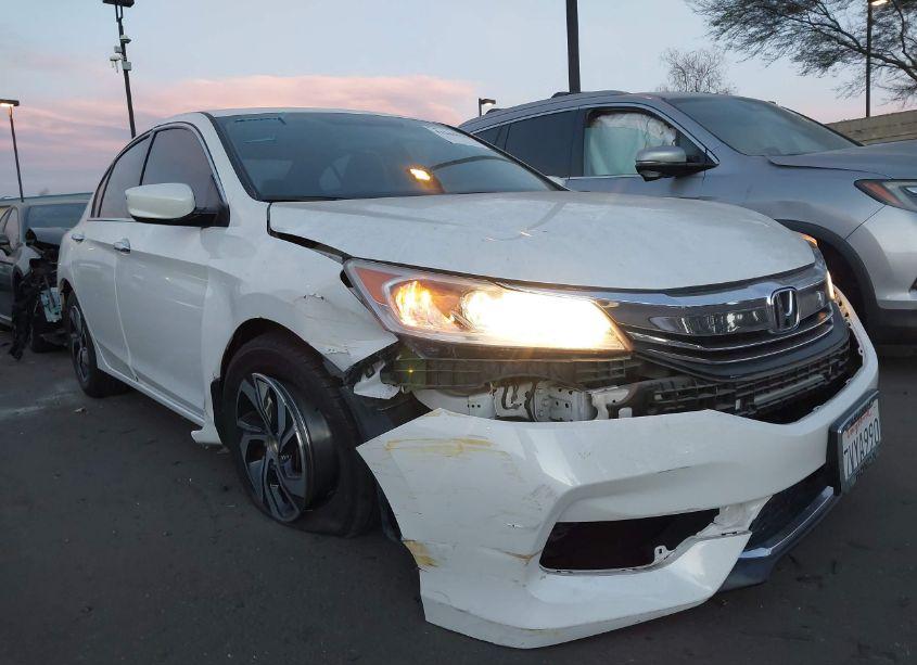 Photo 6 of 2016 Honda Accord LX (VIN 1HGCR2F38GA142022)