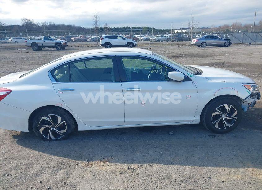 Photo 14 of 2016 Honda Accord LX (VIN 1HGCR2F38GA169401)