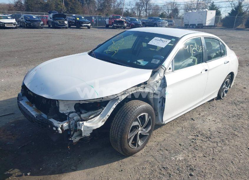 Photo 2 of 2016 Honda Accord LX (VIN 1HGCR2F38GA169401)