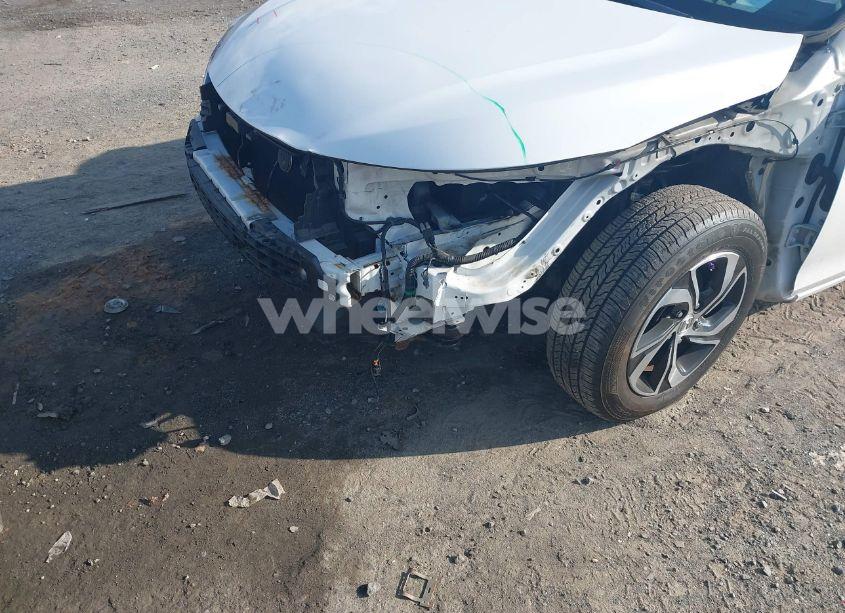 Photo 6 of 2016 Honda Accord LX (VIN 1HGCR2F38GA169401)