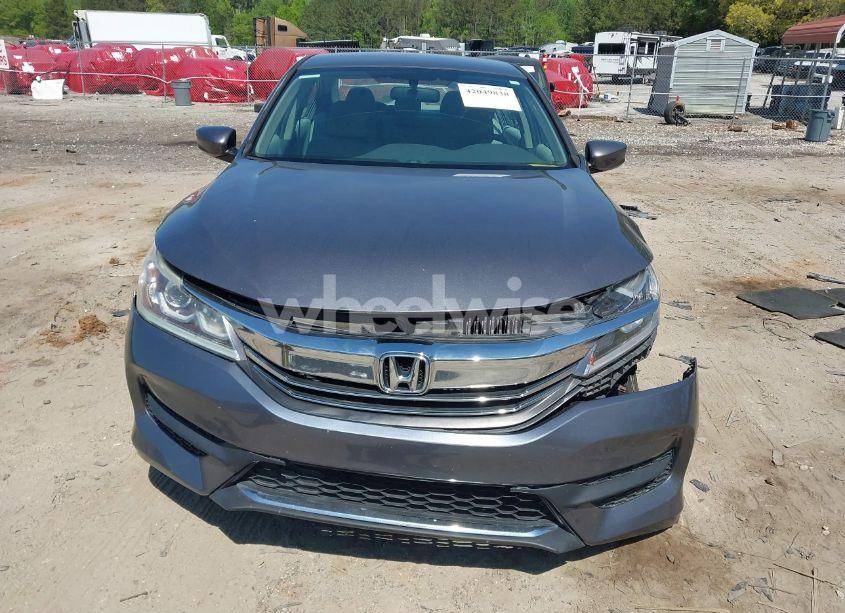 Photo 12 of 2016 Honda Accord LX (VIN 1HGCR2F38GA174159)