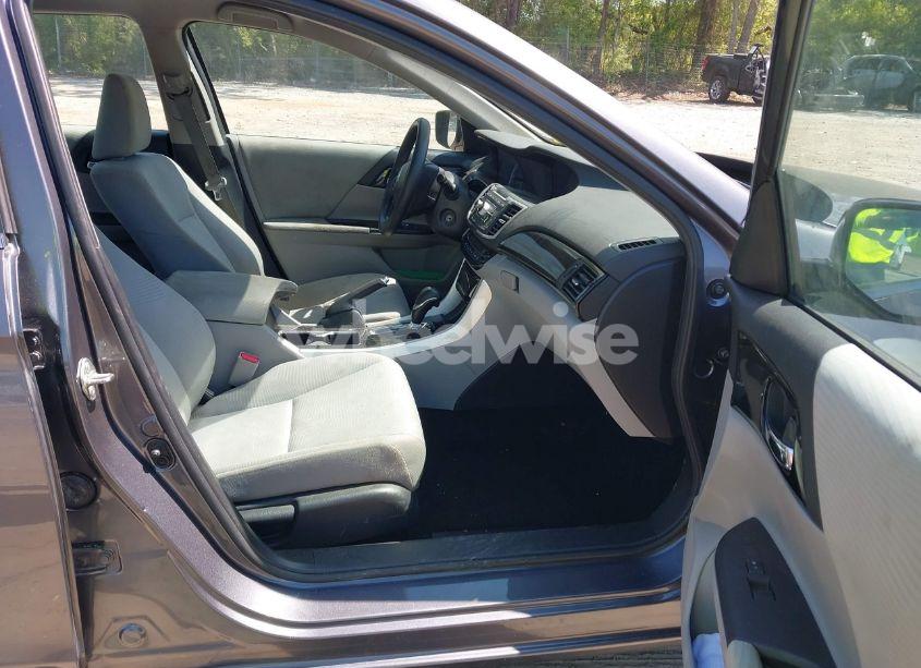 Photo 5 of 2016 Honda Accord LX (VIN 1HGCR2F38GA174159)