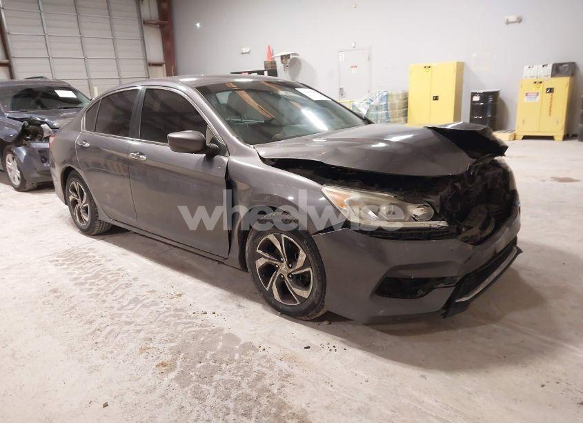 2016 Honda Accord LX (VIN 1HGCR2F38GA194363) main photo
