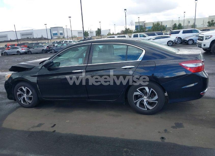 Photo 14 of 2016 Honda Accord LX (VIN 1HGCR2F38GA198008)