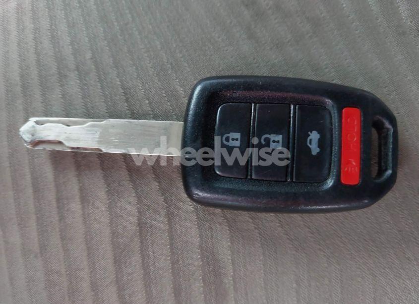 Photo 11 of 2016 Honda Accord LX (VIN 1HGCR2F38GA205524)