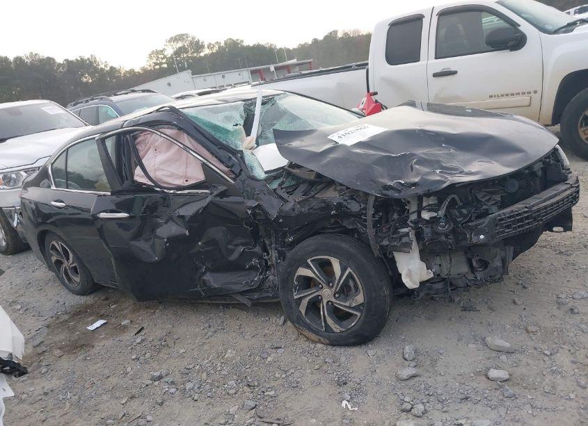 Photo 12 of 2017 Honda Accord LX (VIN 1HGCR2F38HA001811)