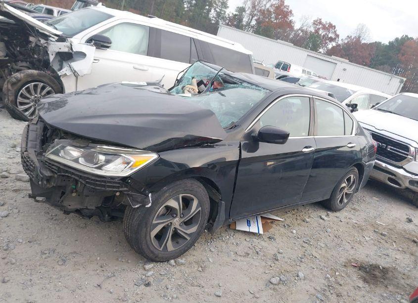 Photo 13 of 2017 Honda Accord LX (VIN 1HGCR2F38HA001811)