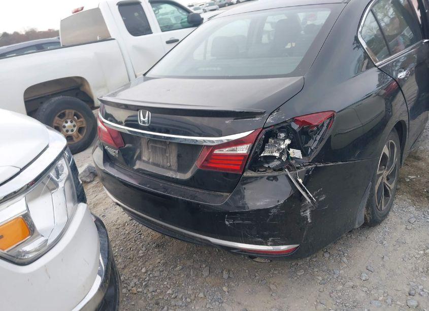 Photo 15 of 2017 Honda Accord LX (VIN 1HGCR2F38HA001811)