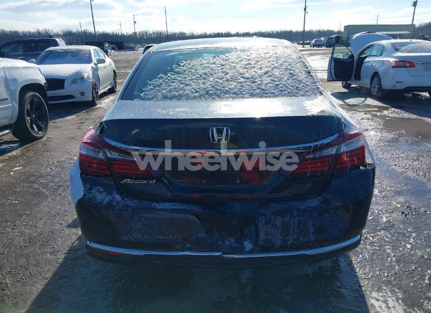 Photo 16 of 2017 Honda Accord LX (VIN 1HGCR2F38HA011187)