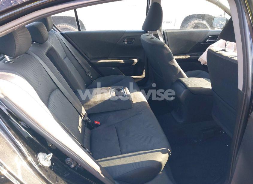 Photo 8 of 2017 Honda Accord LX (VIN 1HGCR2F38HA011187)