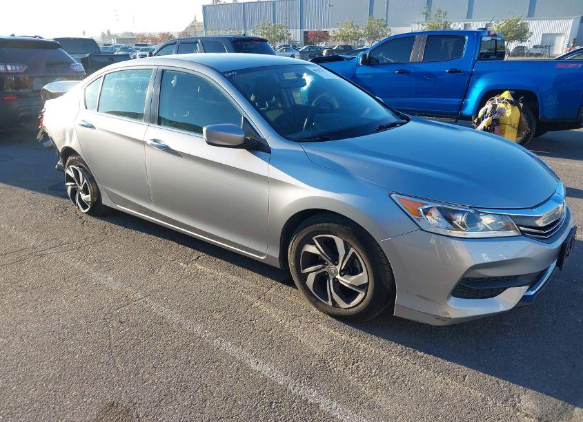 2017 Honda Accord LX (VIN 1HGCR2F38HA067212) main photo