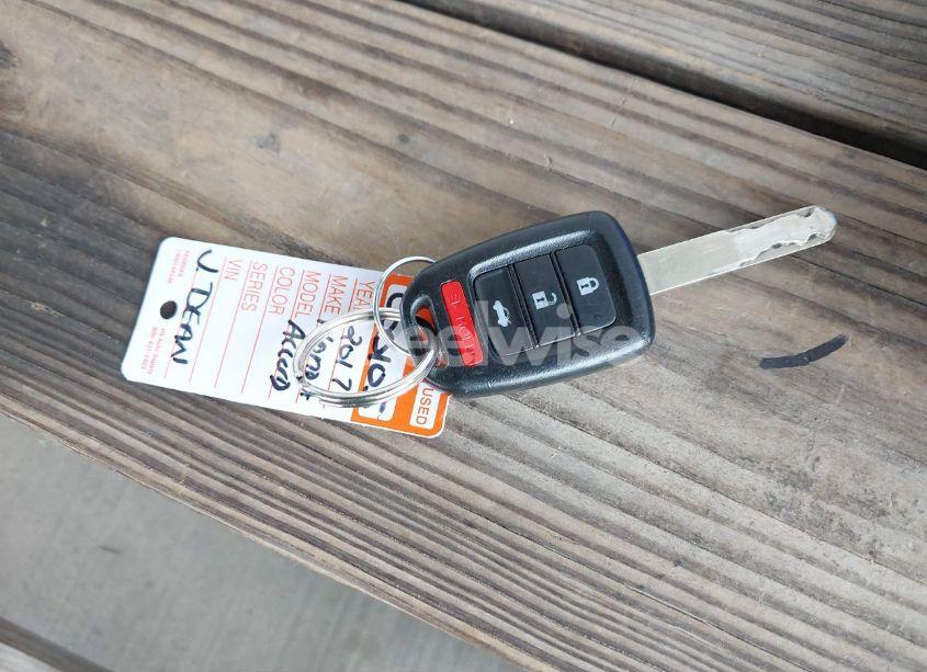 Photo 11 of 2017 Honda Accord LX (VIN 1HGCR2F38HA075388)