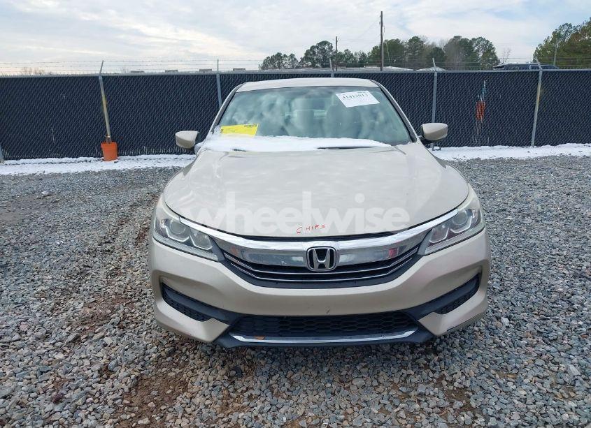 Photo 13 of 2017 Honda Accord LX (VIN 1HGCR2F38HA075388)