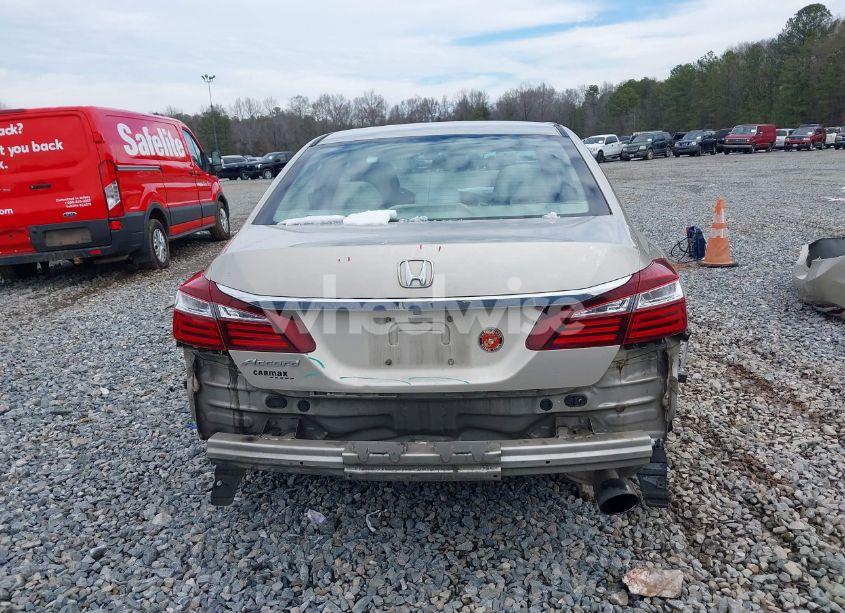 Photo 17 of 2017 Honda Accord LX (VIN 1HGCR2F38HA075388)