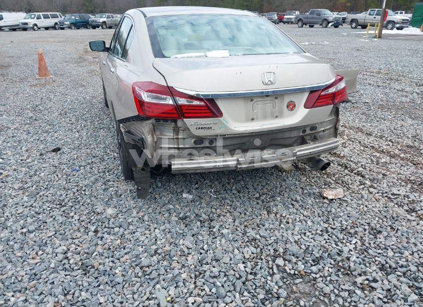 Photo 6 of 2017 Honda Accord LX (VIN 1HGCR2F38HA075388)