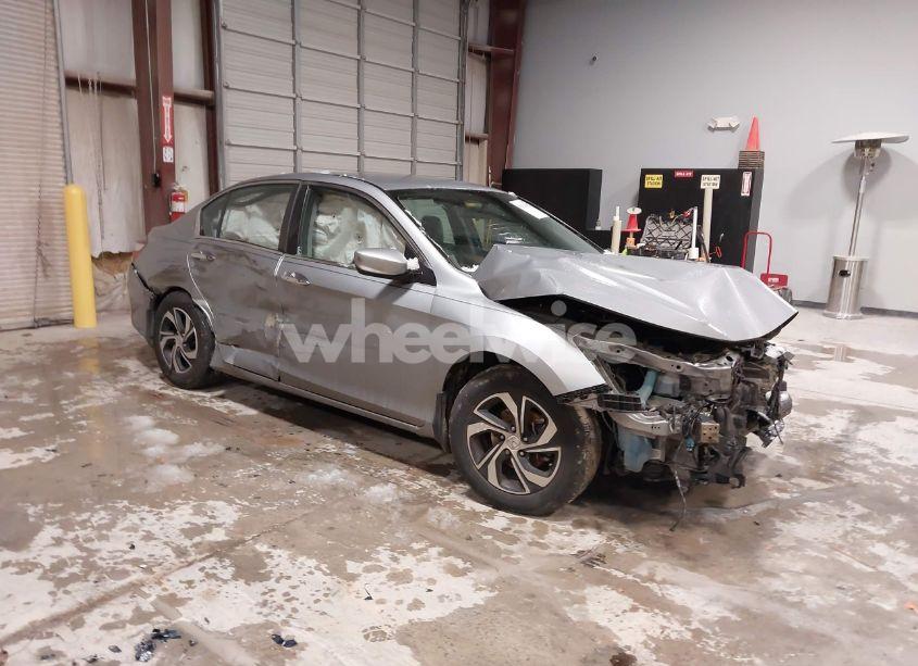 2017 Honda Accord LX (VIN 1HGCR2F38HA107062) main photo