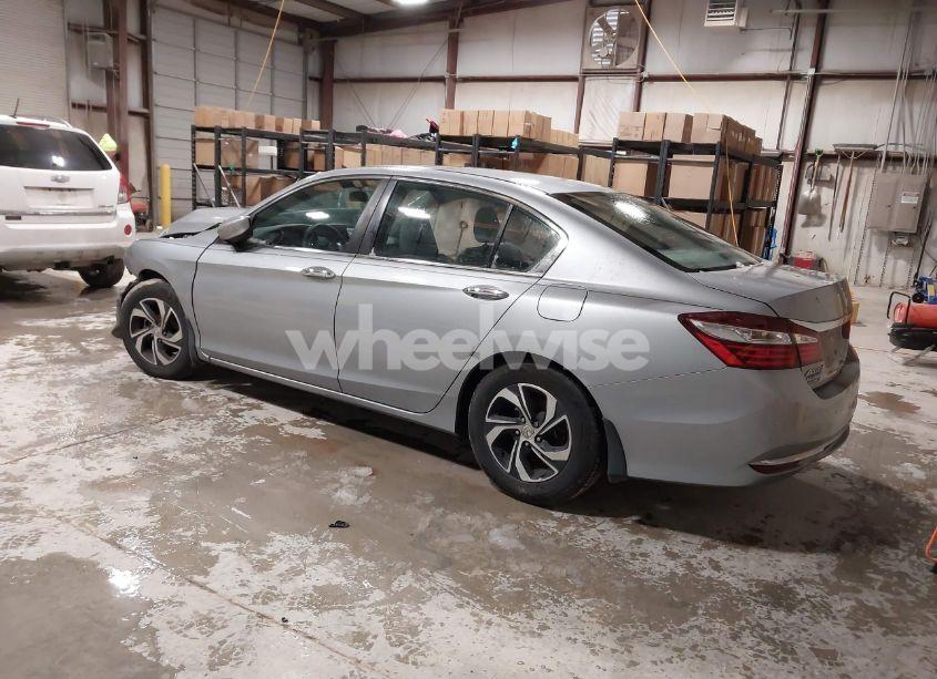 Photo 3 of 2017 Honda Accord LX (VIN 1HGCR2F38HA107062)