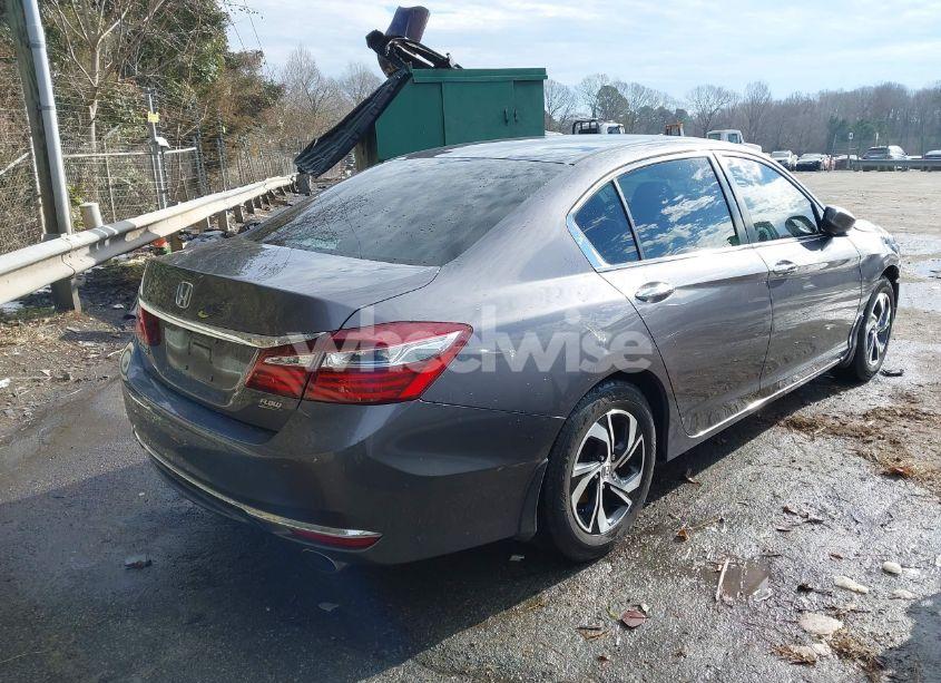 Photo 4 of 2017 Honda Accord LX (VIN 1HGCR2F38HA112732)