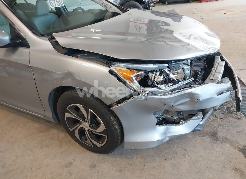 Photo 18 of 2017 Honda Accord LX (VIN 1HGCR2F38HA115016)