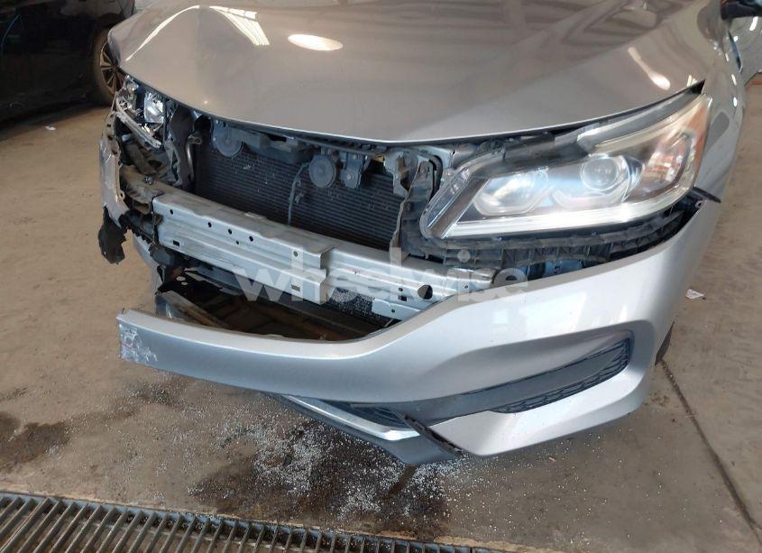 Photo 20 of 2017 Honda Accord LX (VIN 1HGCR2F38HA115016)