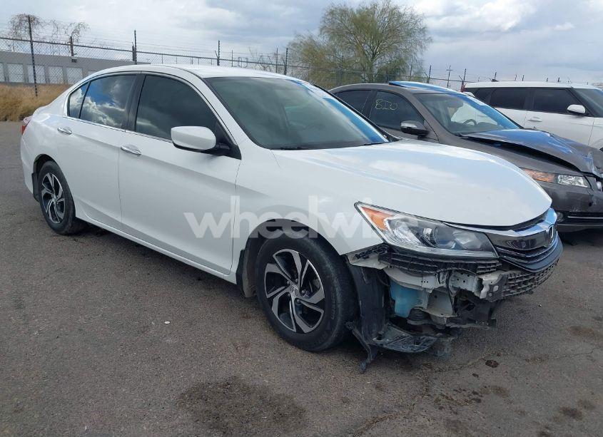 2017 Honda Accord LX (VIN 1HGCR2F38HA158397) main photo