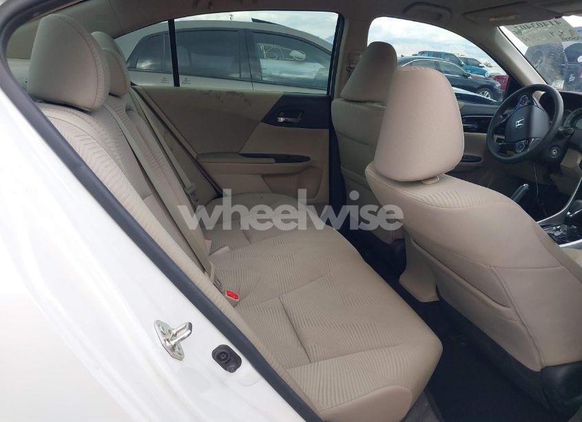 Photo 8 of 2017 Honda Accord LX (VIN 1HGCR2F38HA158397)