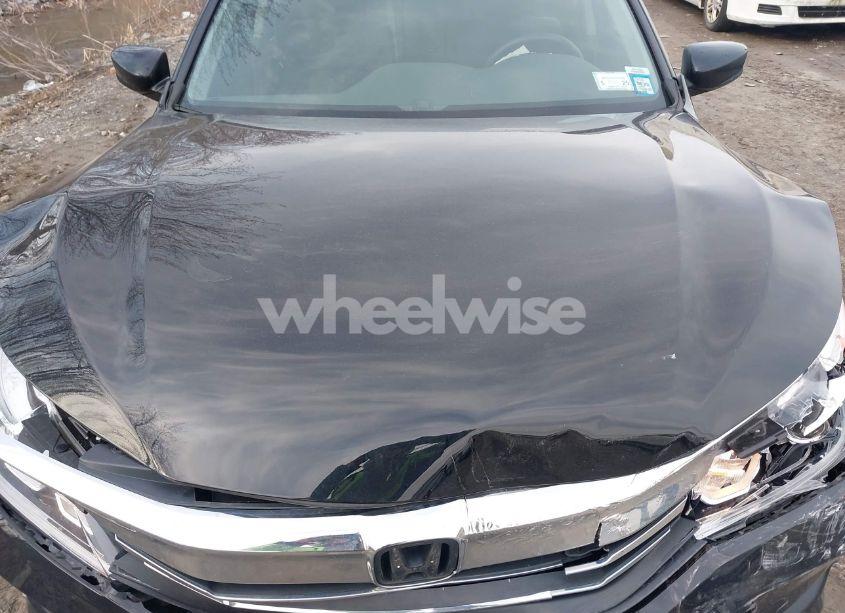 Photo 10 of 2017 Honda Accord LX (VIN 1HGCR2F38HA181954)
