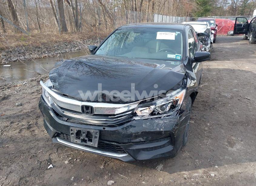 Photo 6 of 2017 Honda Accord LX (VIN 1HGCR2F38HA181954)
