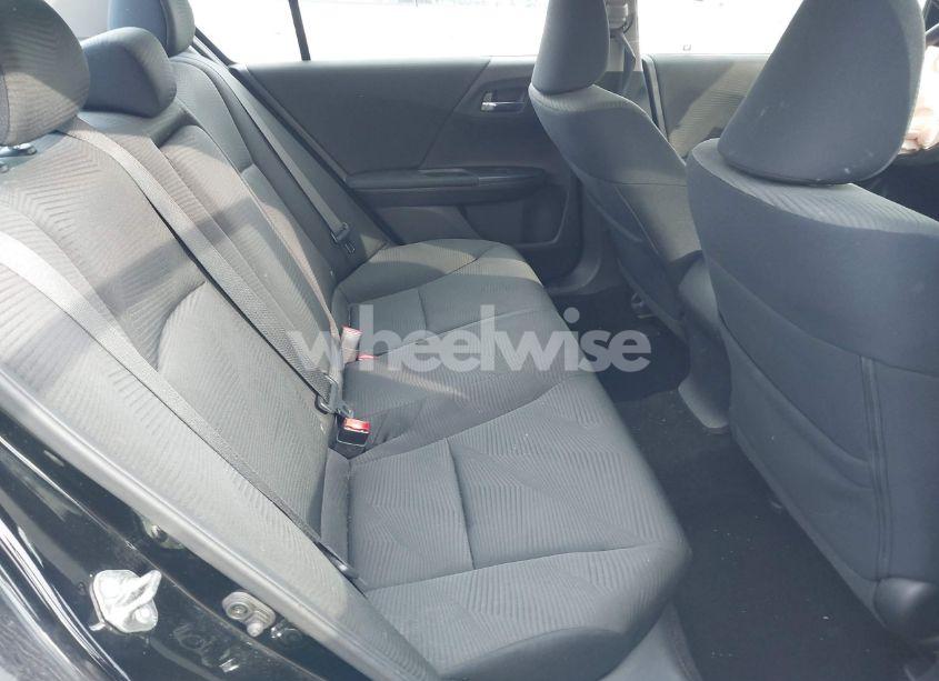 Photo 8 of 2017 Honda Accord LX (VIN 1HGCR2F38HA181954)