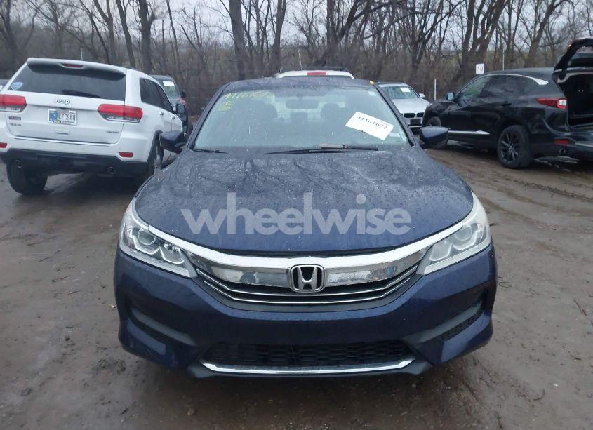 Photo 12 of 2017 Honda Accord LX (VIN 1HGCR2F38HA209607)