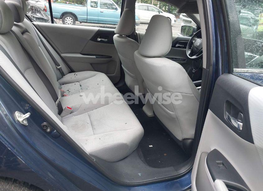 Photo 8 of 2017 Honda Accord LX (VIN 1HGCR2F38HA231459)