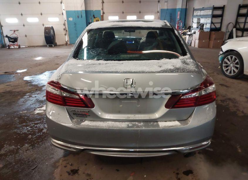 Photo 16 of 2017 Honda Accord LX (VIN 1HGCR2F38HA232630)