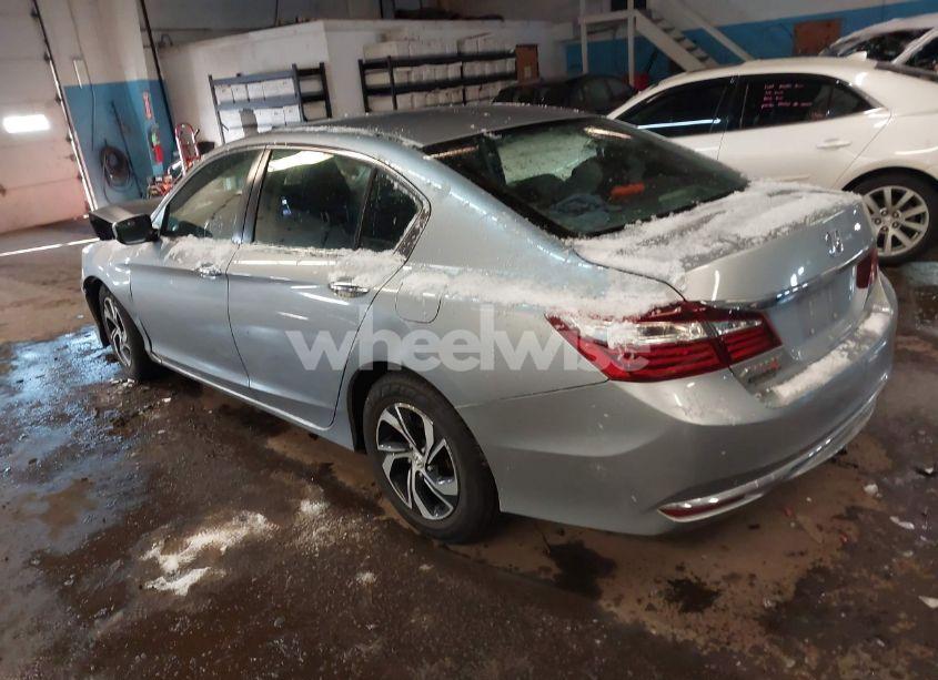 Photo 3 of 2017 Honda Accord LX (VIN 1HGCR2F38HA232630)