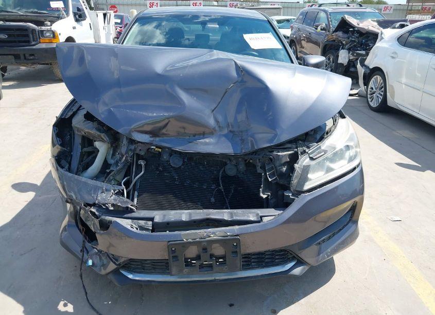 Photo 12 of 2017 Honda Accord LX (VIN 1HGCR2F38HA235432)